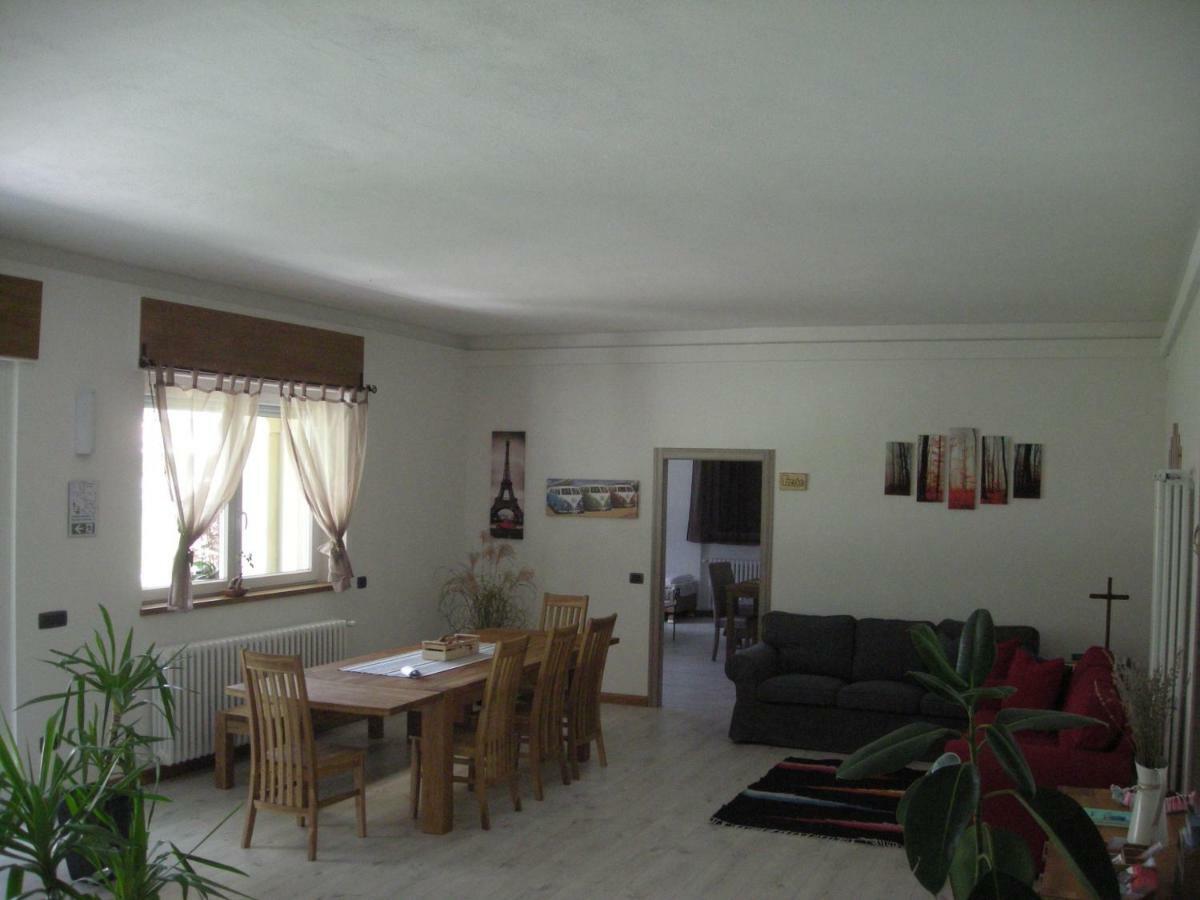B&B Il Crocevia Teglio Bagian luar foto