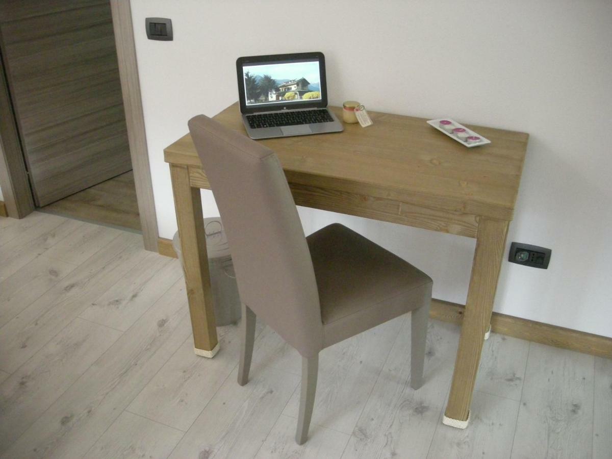 B&B Il Crocevia Teglio Bagian luar foto